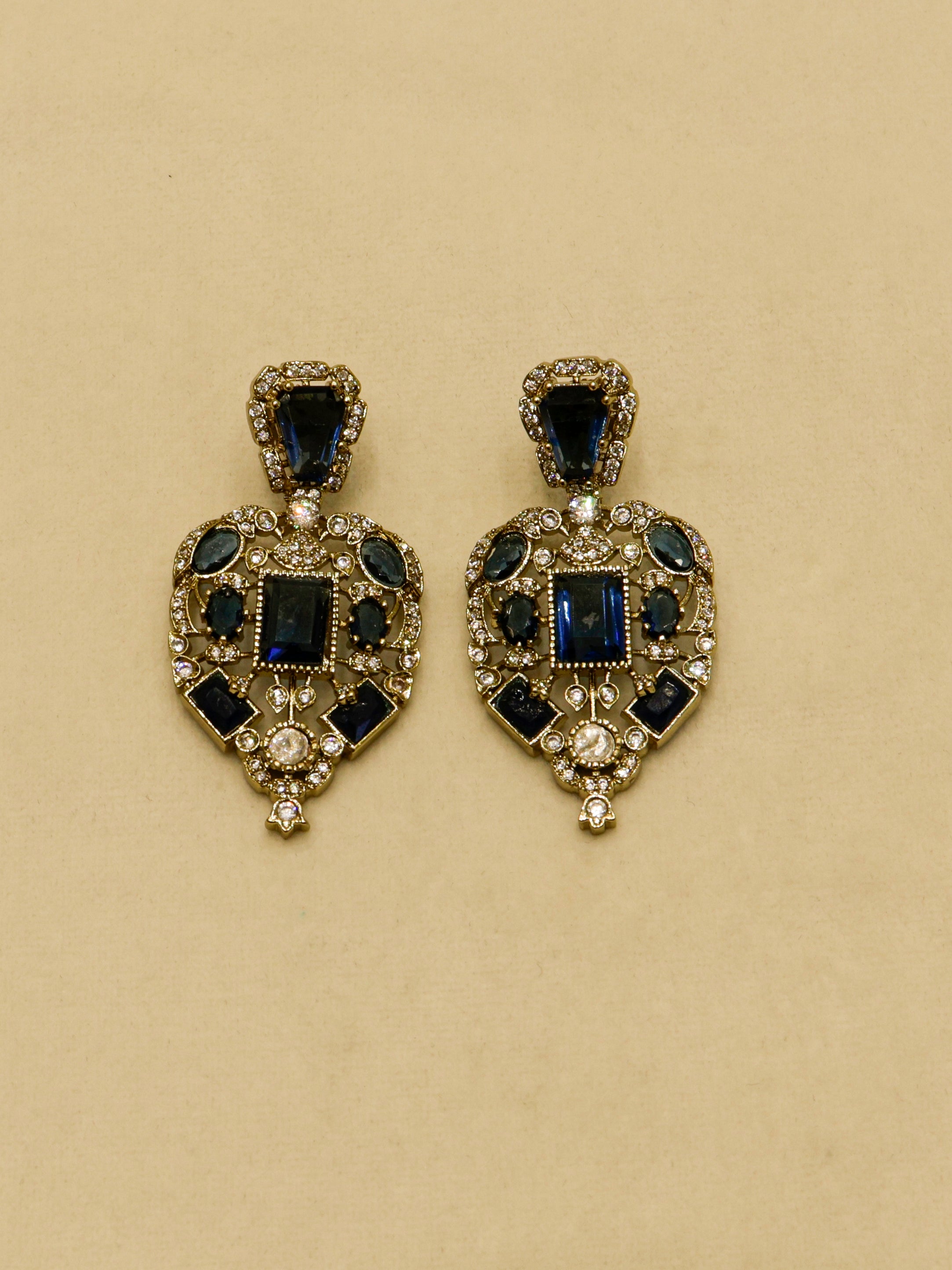 Aanura Red Stone Antique Kundan Necklace & Earrings