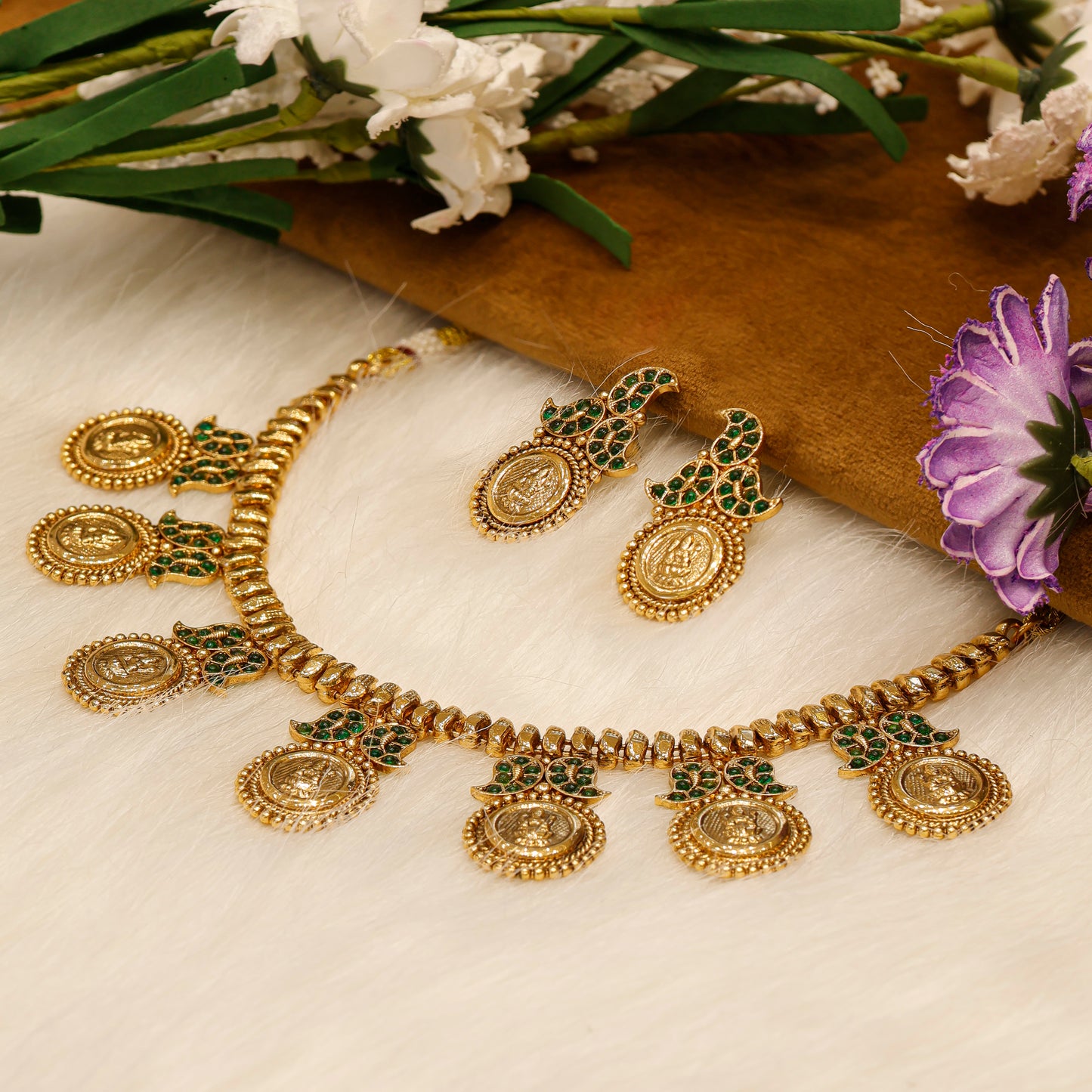 Aanura Temple Coin Choker Necklace