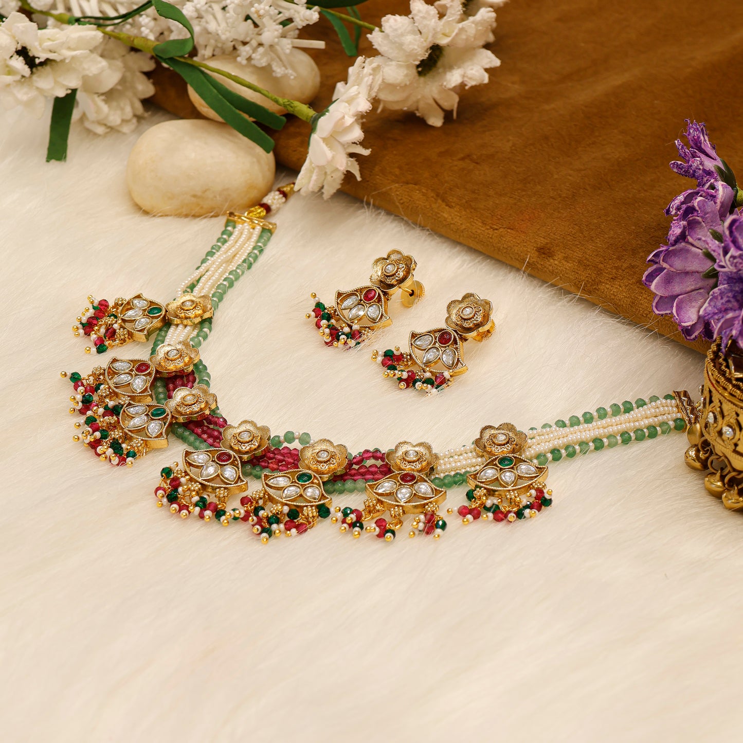 Aanura Floral Kundan Choker Necklace with Beaded Drops