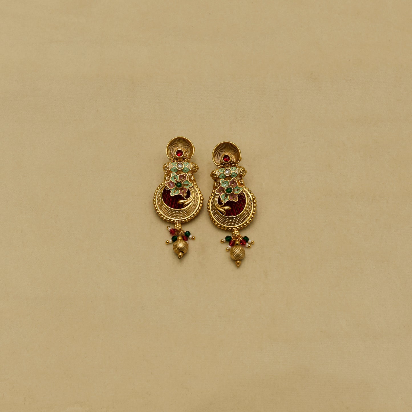 Aanura Temple Style Gold Necklace Set with Earrings