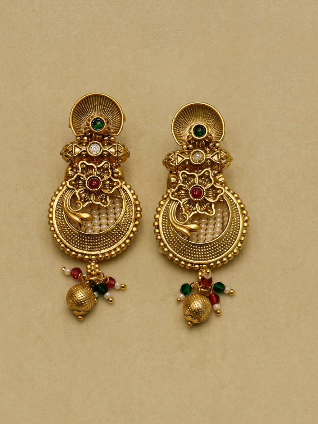 Aanura Temple Style Gold Necklace Set with Earrings