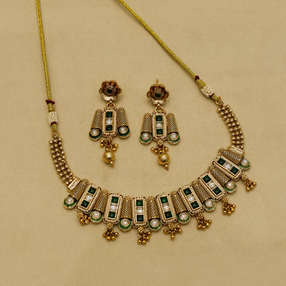 Aanura Antique Green Kundan Choker Necklace Set