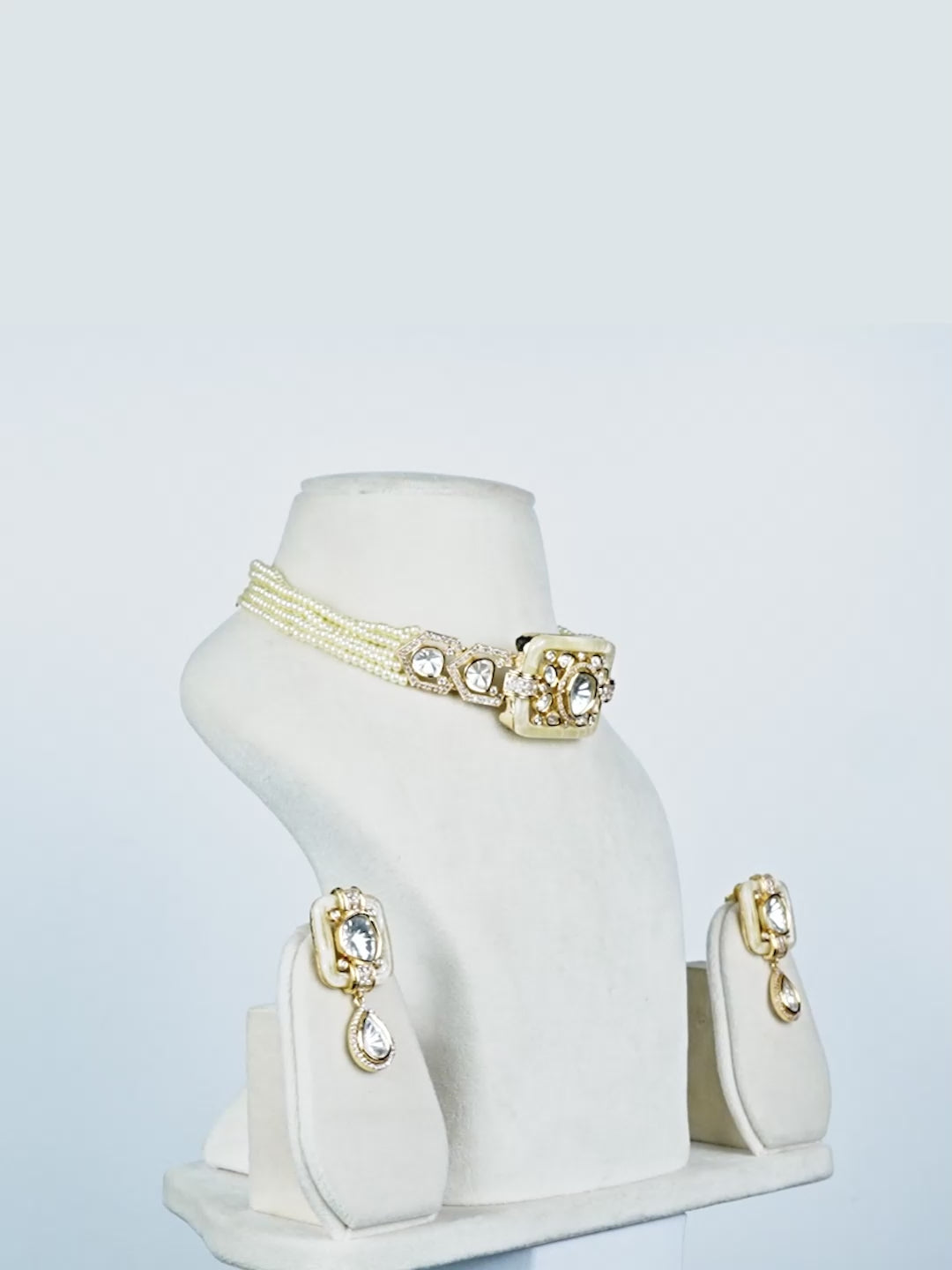 Aanura Statement Choker Necklace with Square Motif & Earrings
