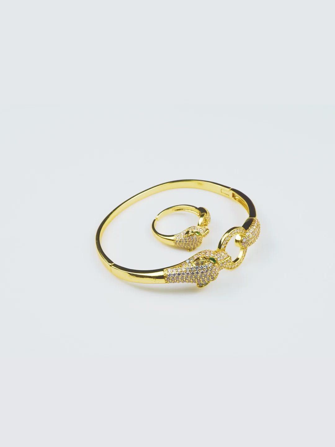 Aanura Gold Panther Head Crystal Bracelet