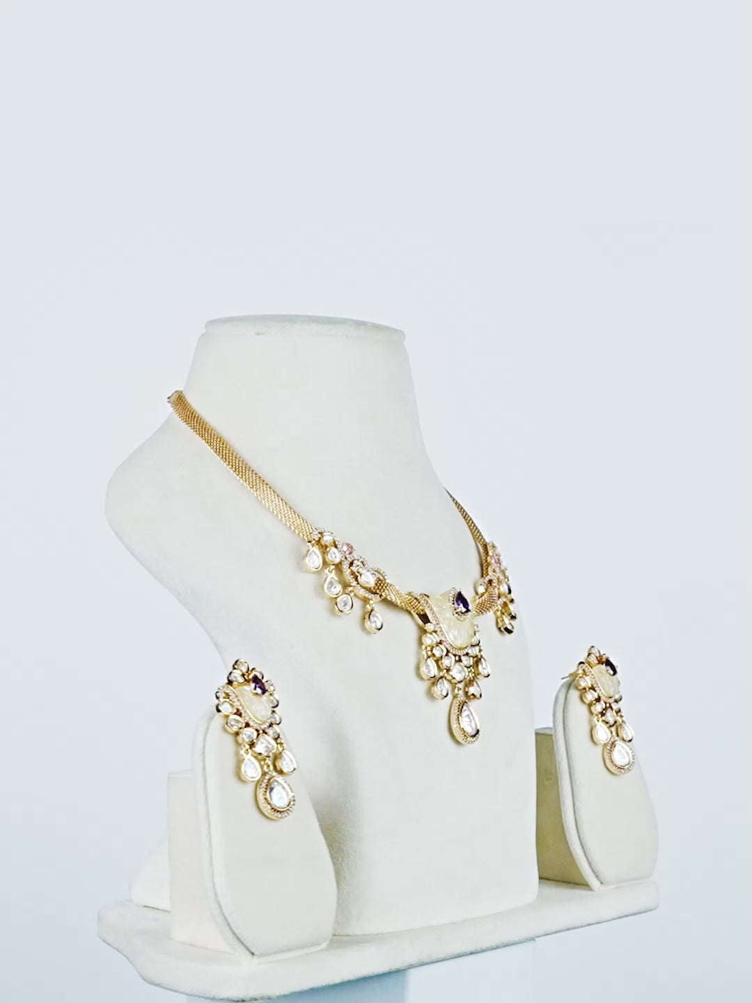 Aanura White Stone Drop Necklace Set