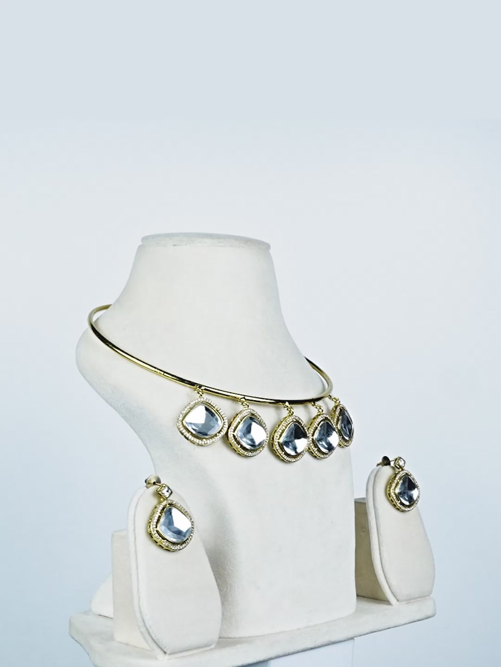 Aanura Statement Kundan Necklace with Mirror Crystals