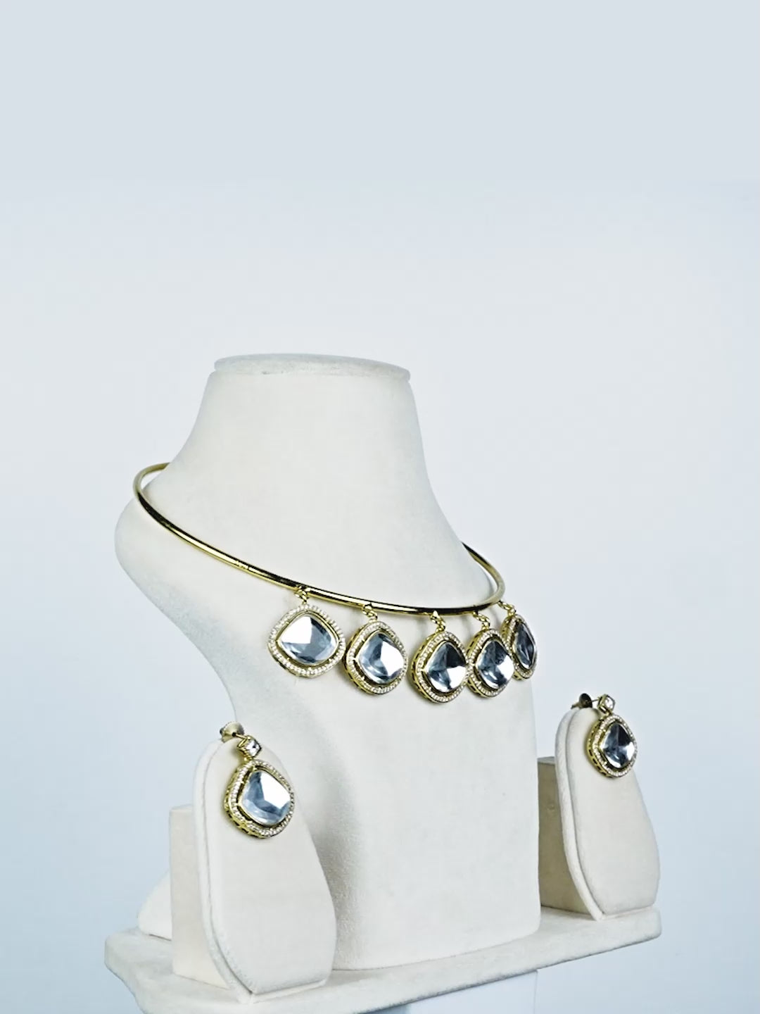 Aanura Statement Kundan Necklace with Mirror Crystals