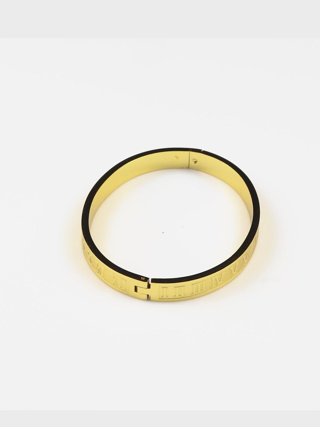 18K Gold-Plated Roman Numeral Anti-Tarnish Waterproof Steel Bracelet